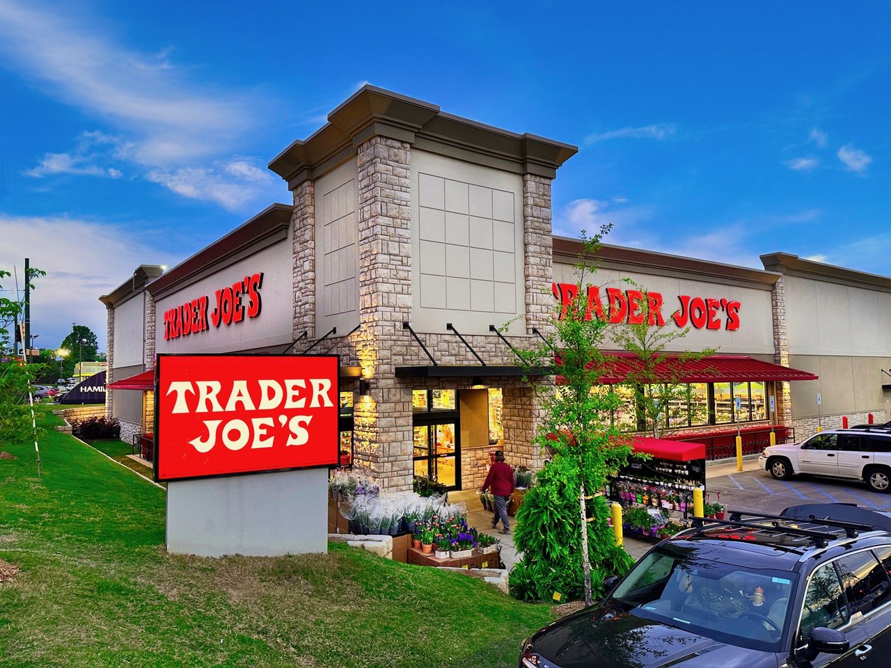 Trader Joe's storefront in Chattanooga, Tennessee (not the Evans store)