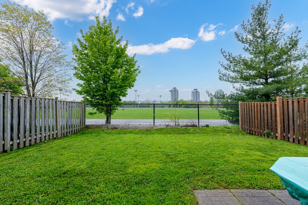 Bsmt - 97 Maple Ridge Cres