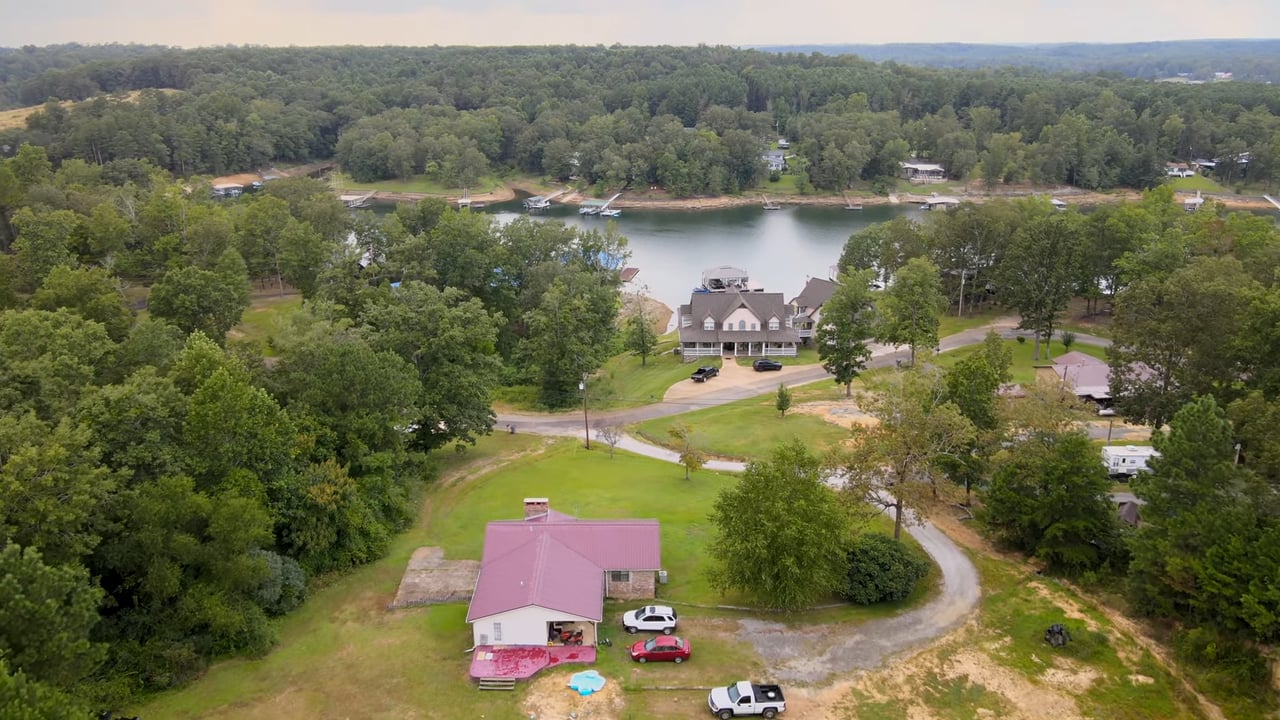 Oak Leaf Ct 2nd Listing