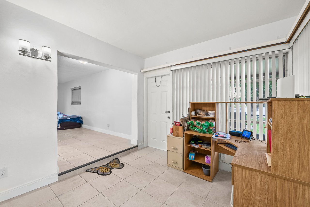 MAINLANDS OF TAMARAC LAKES