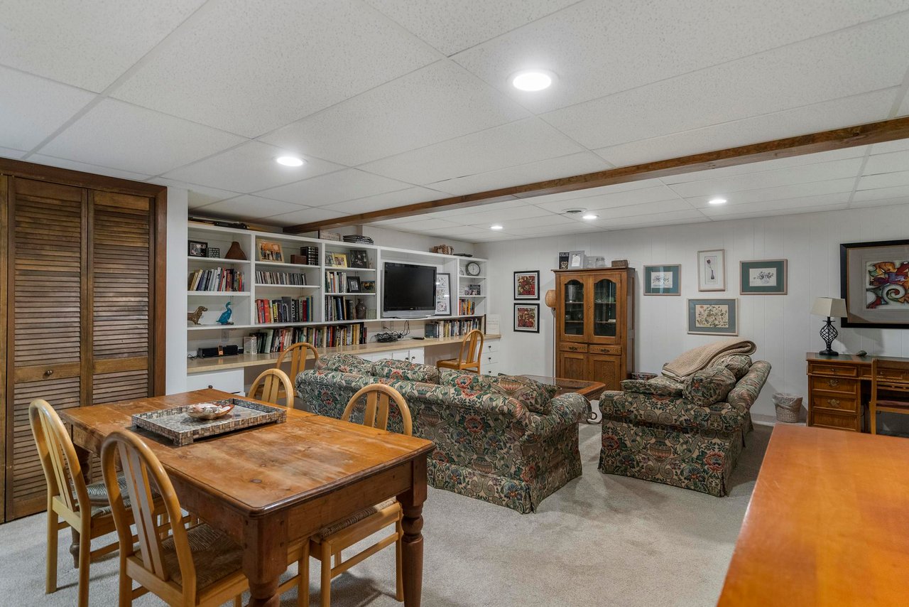 Wildwood Condo, Walloon Lake