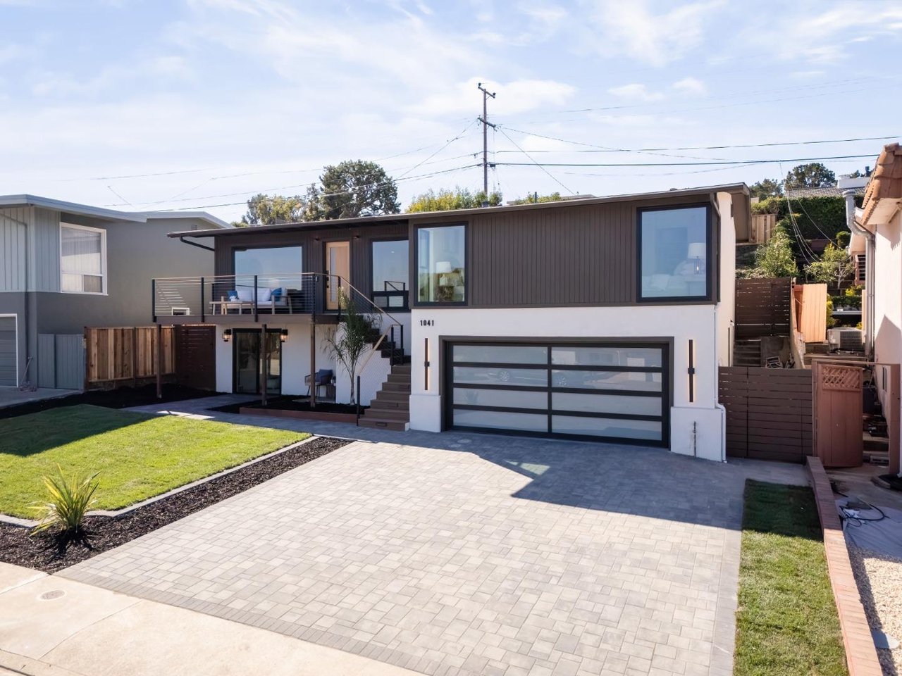1041 Crestview Drive