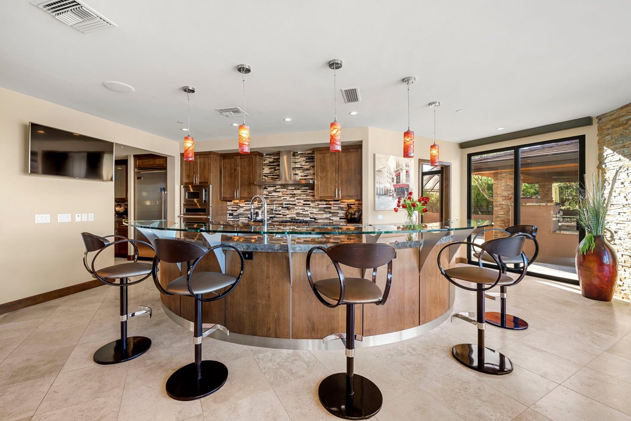 10570 E Pinnacle Peak Road