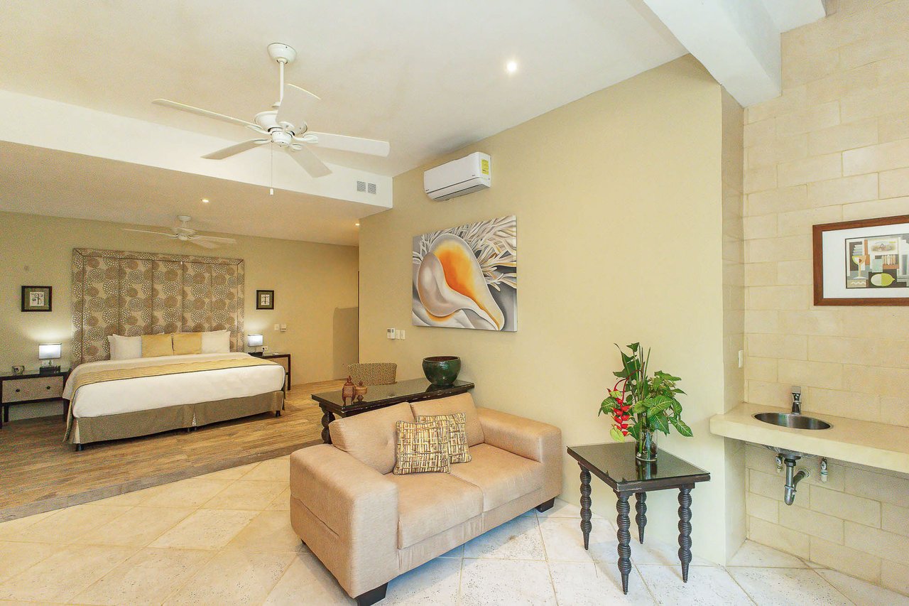 Casa Fantastica Luxury Mountain and Ocean View Villa