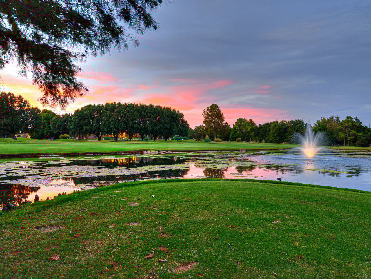 Private 18-Hole Golf Course Estate with Pickleball Court – A Once-in-a-Lifetime Opportunity in Edmond, Oklahoma - Wyatt Poindexter - The Agency OKC 