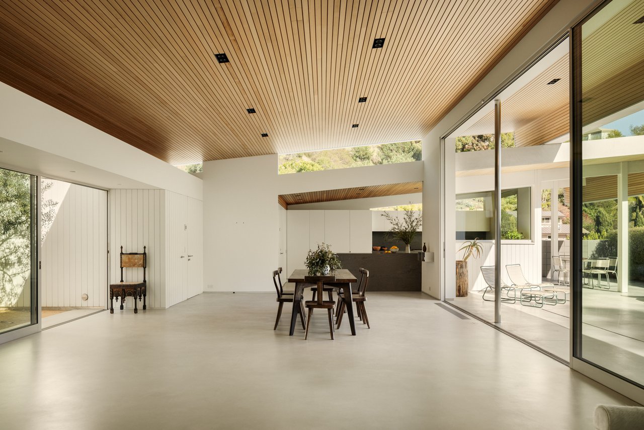 1549 Rising Glen Rd, Sunset Strip