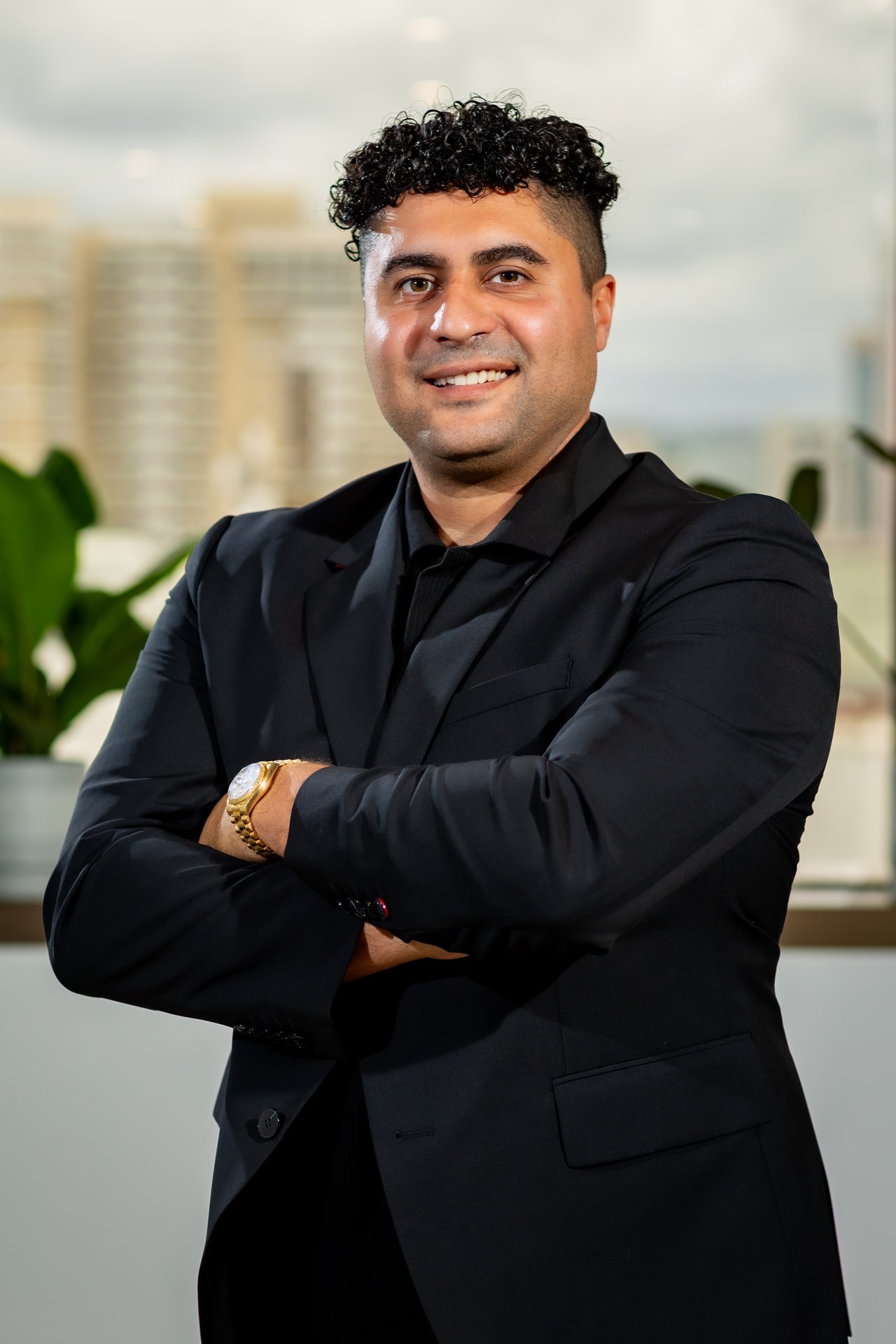 Mike Azimi photo