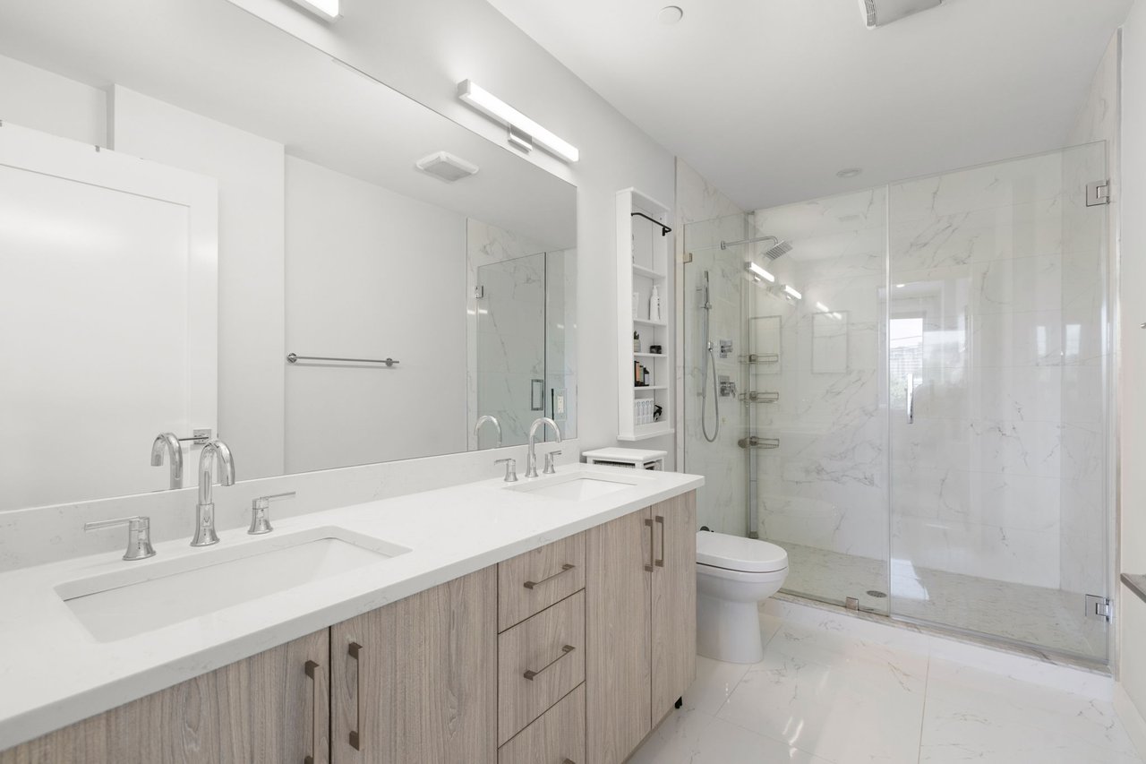 115 Grand St 405