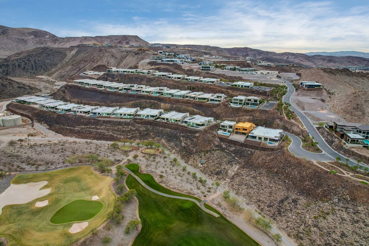 Modern Model Home for Sale in MacDonald Highlands