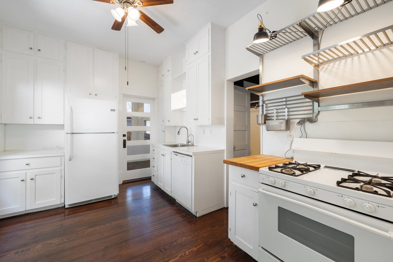 SOLD by Keenan Group: 706 E Monroe Street - Travis Heights Historic Charmer