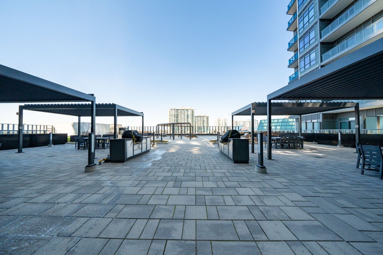 30 Upper Mall Way, A2205