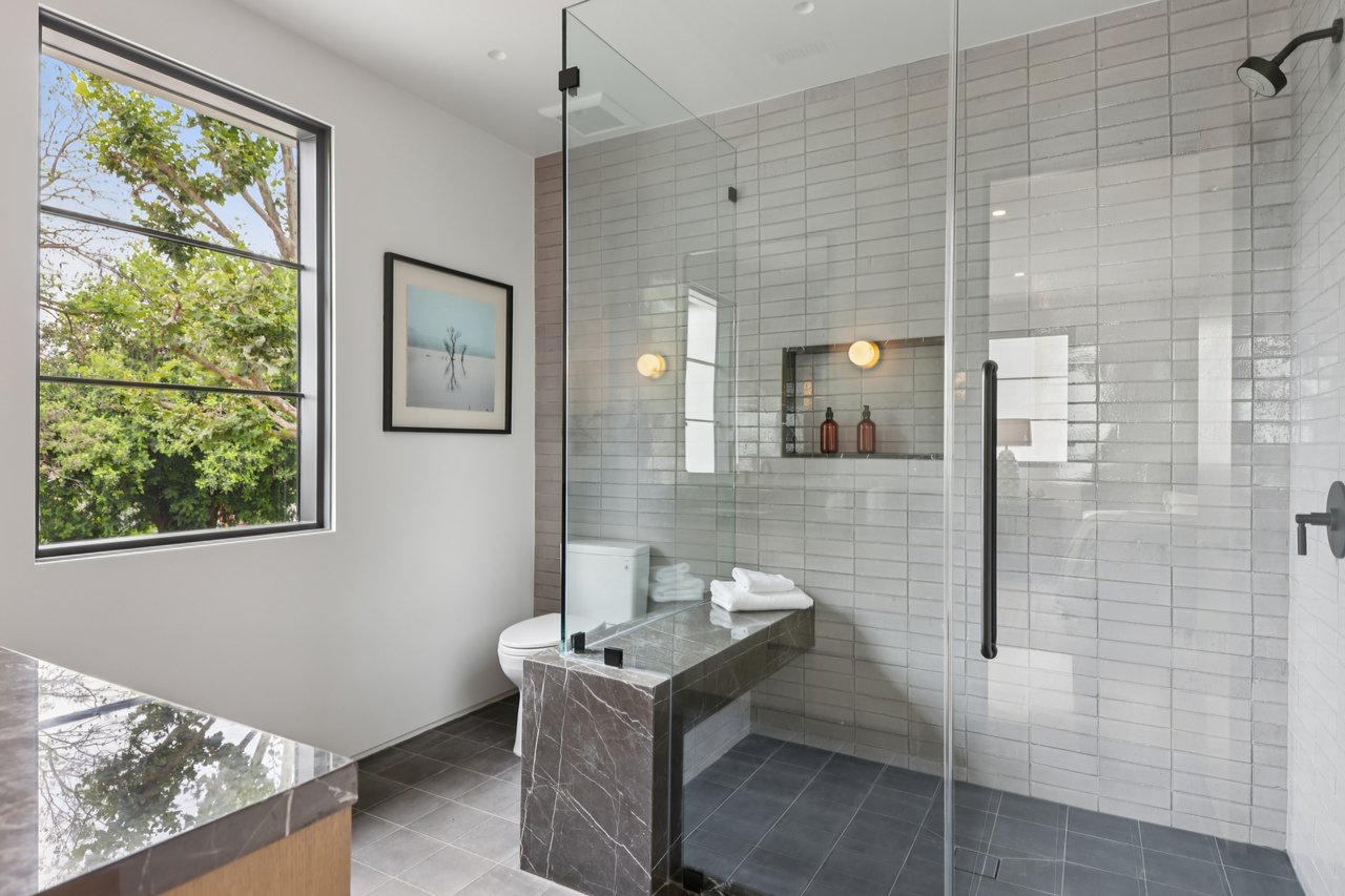 4113 Woodman Ave, Sherman Oaks