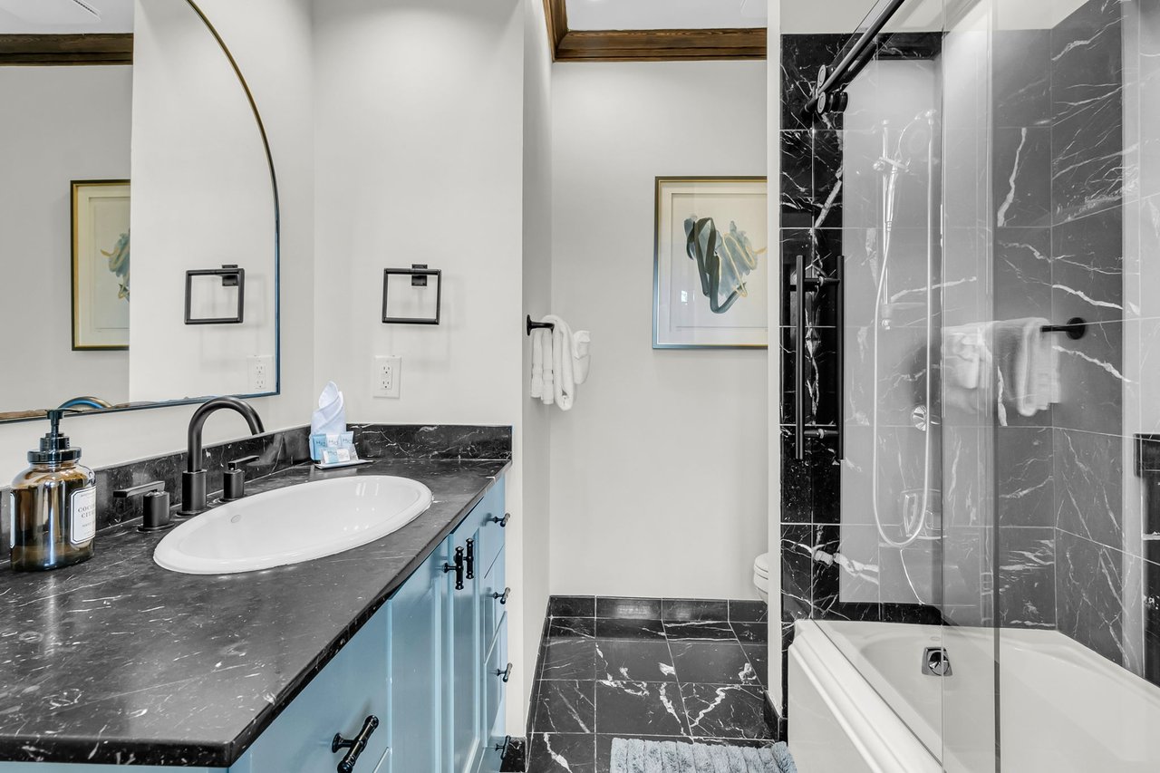 24 Seagrass Ln 