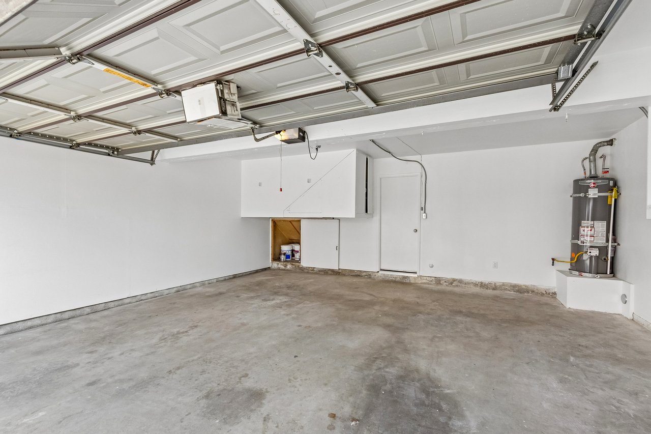 11917 Heritage Circle