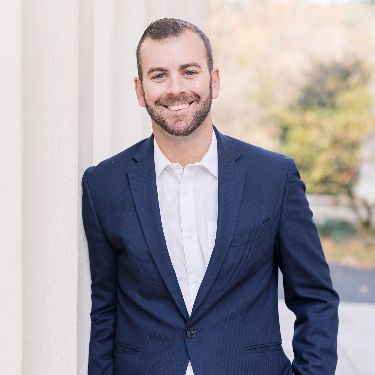 Robert Squeglia Middletown, CT Real Estate Agent Headshot