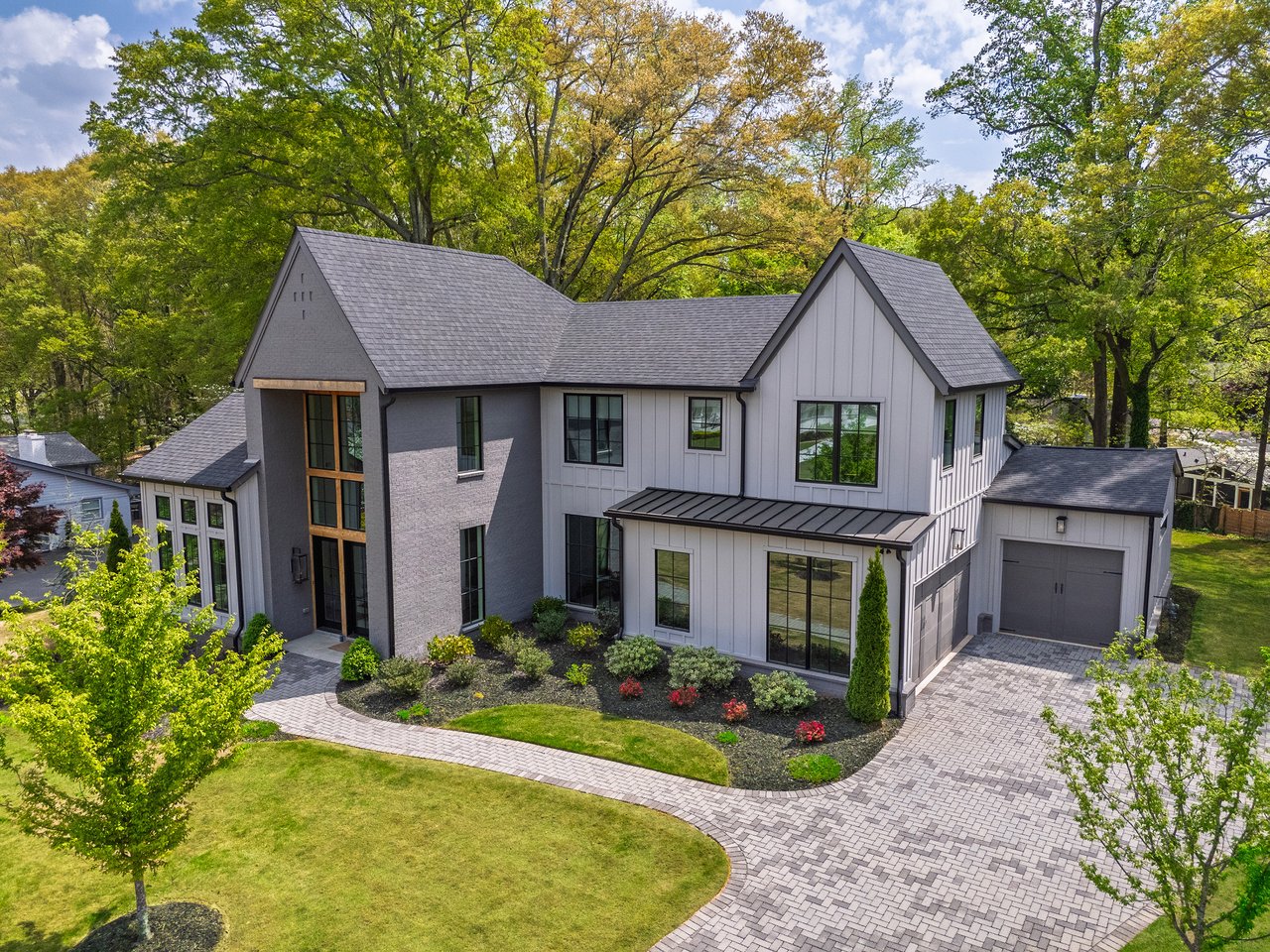 135 Mayfield Circle