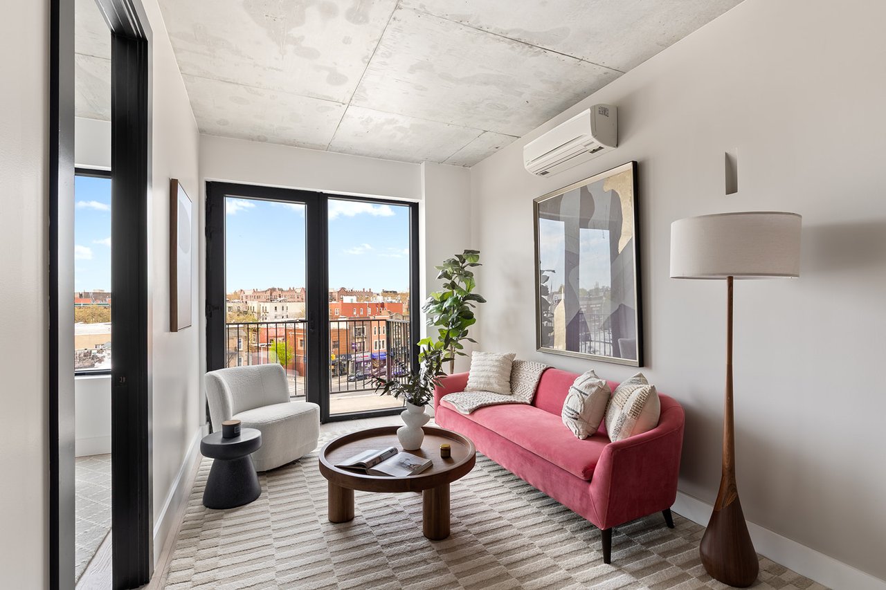 458 E 25th St, Unit 506