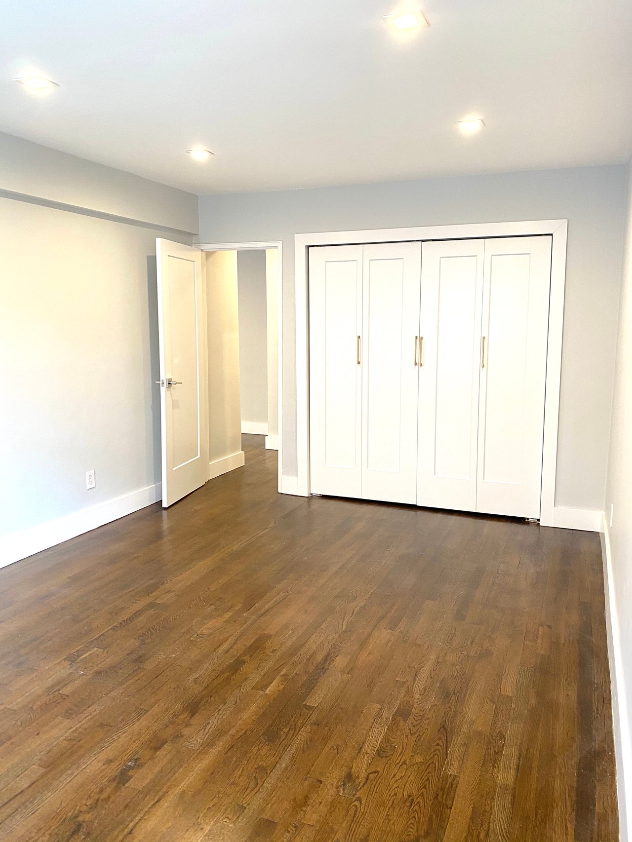 415 Beverley Rd Unit 3H