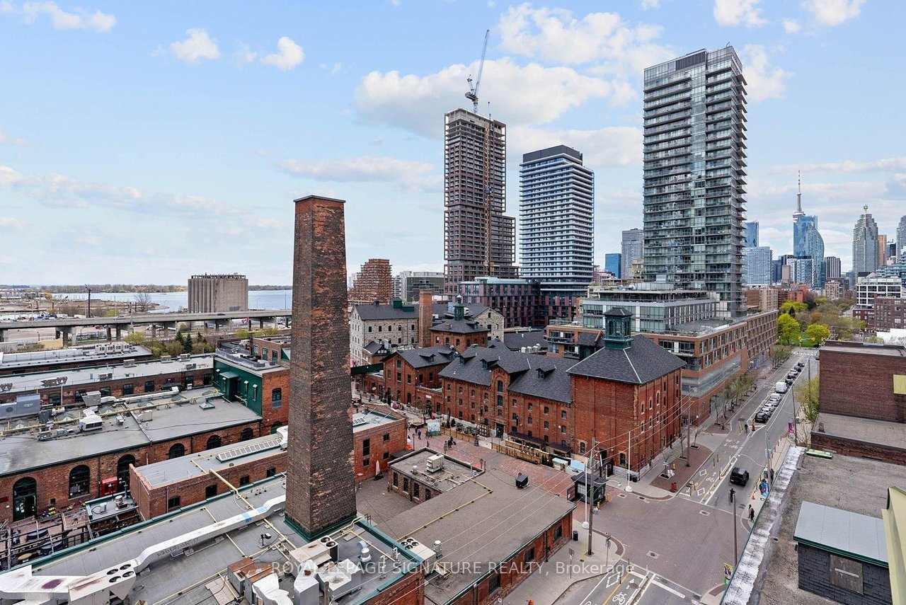 PENTHOUSE ON THE MILL