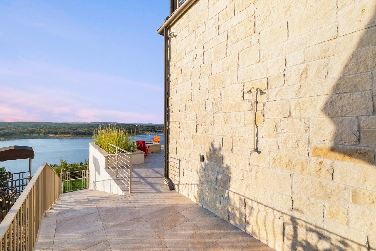 Lake Travis Waterfront