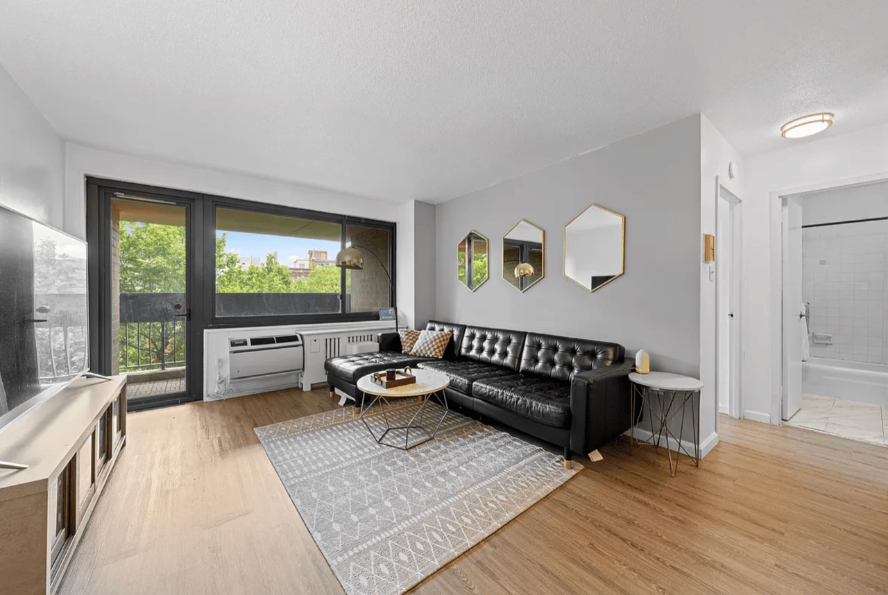 333 Pearl Street #6M