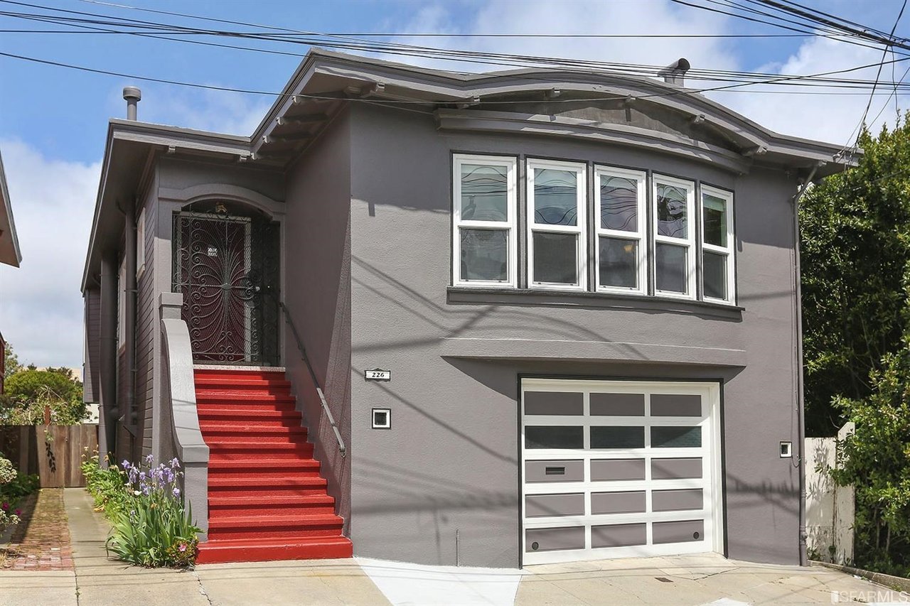 226 Morse St