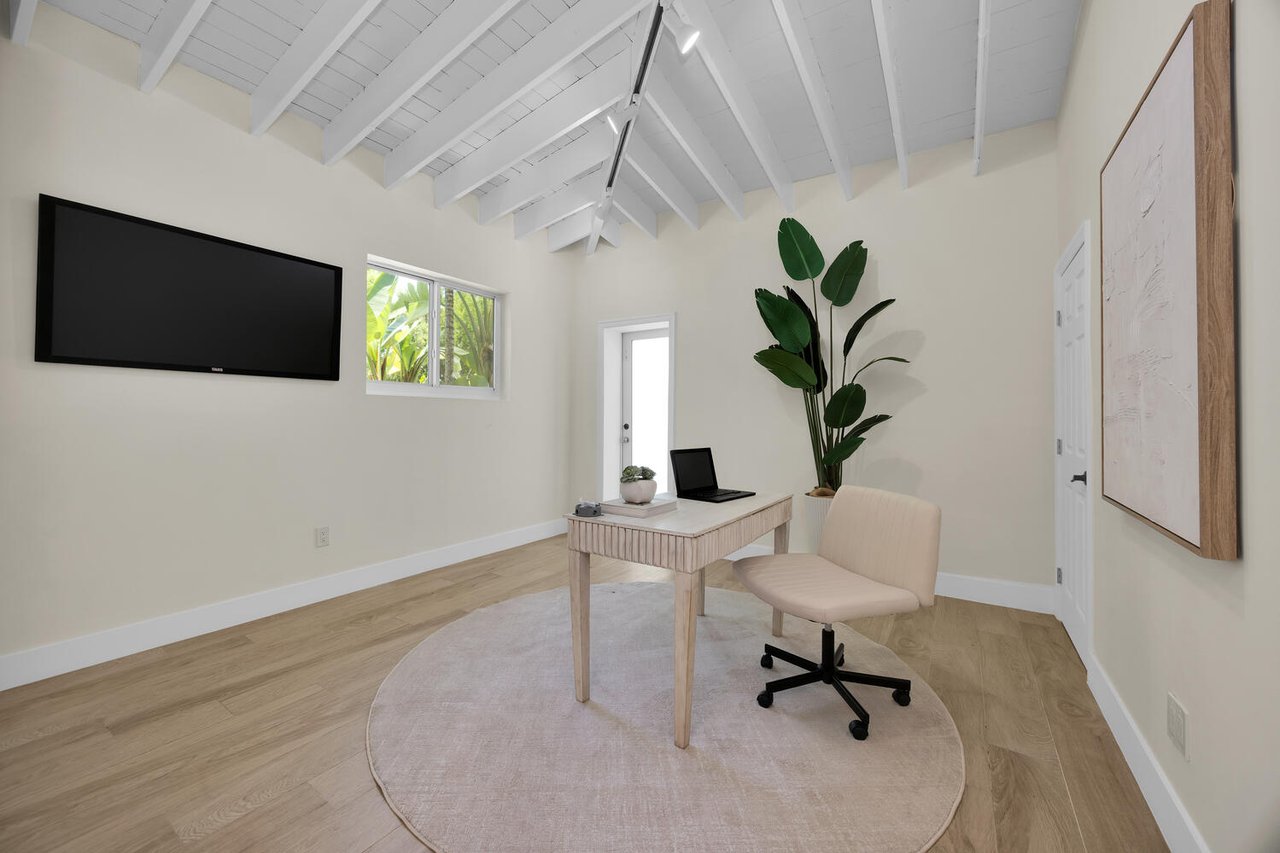 Coral Gables Beauty Just Listed