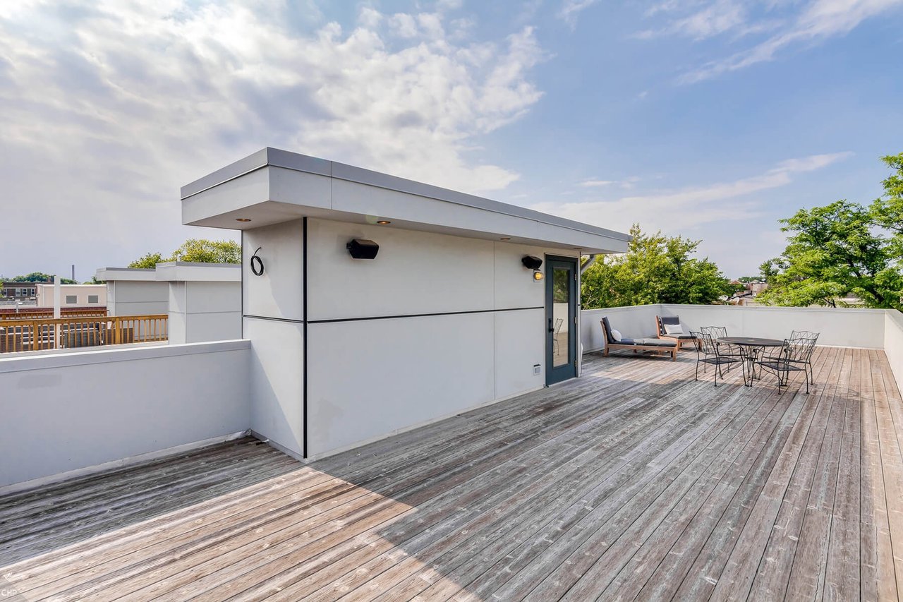 2107 West Race Ave | $1,050,000