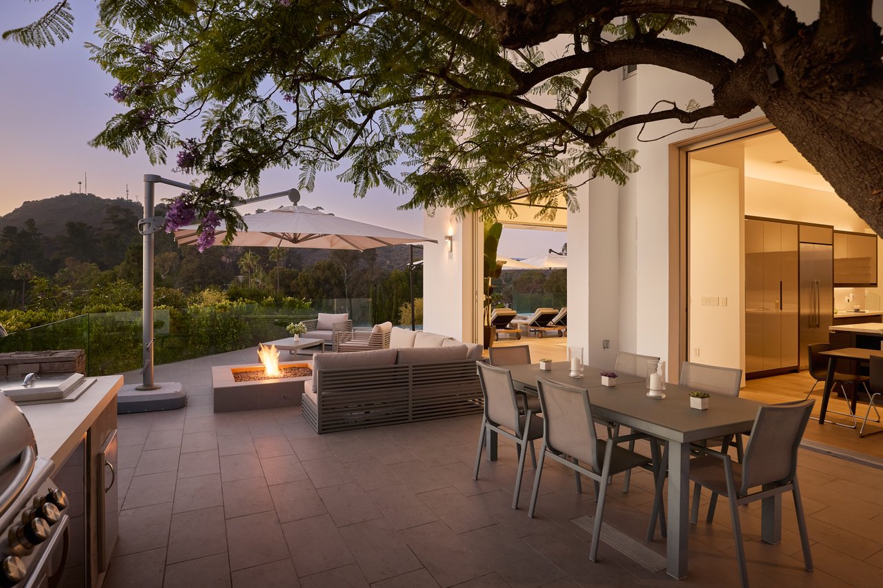 2750 Cardwell Pl, Hollywood Hills