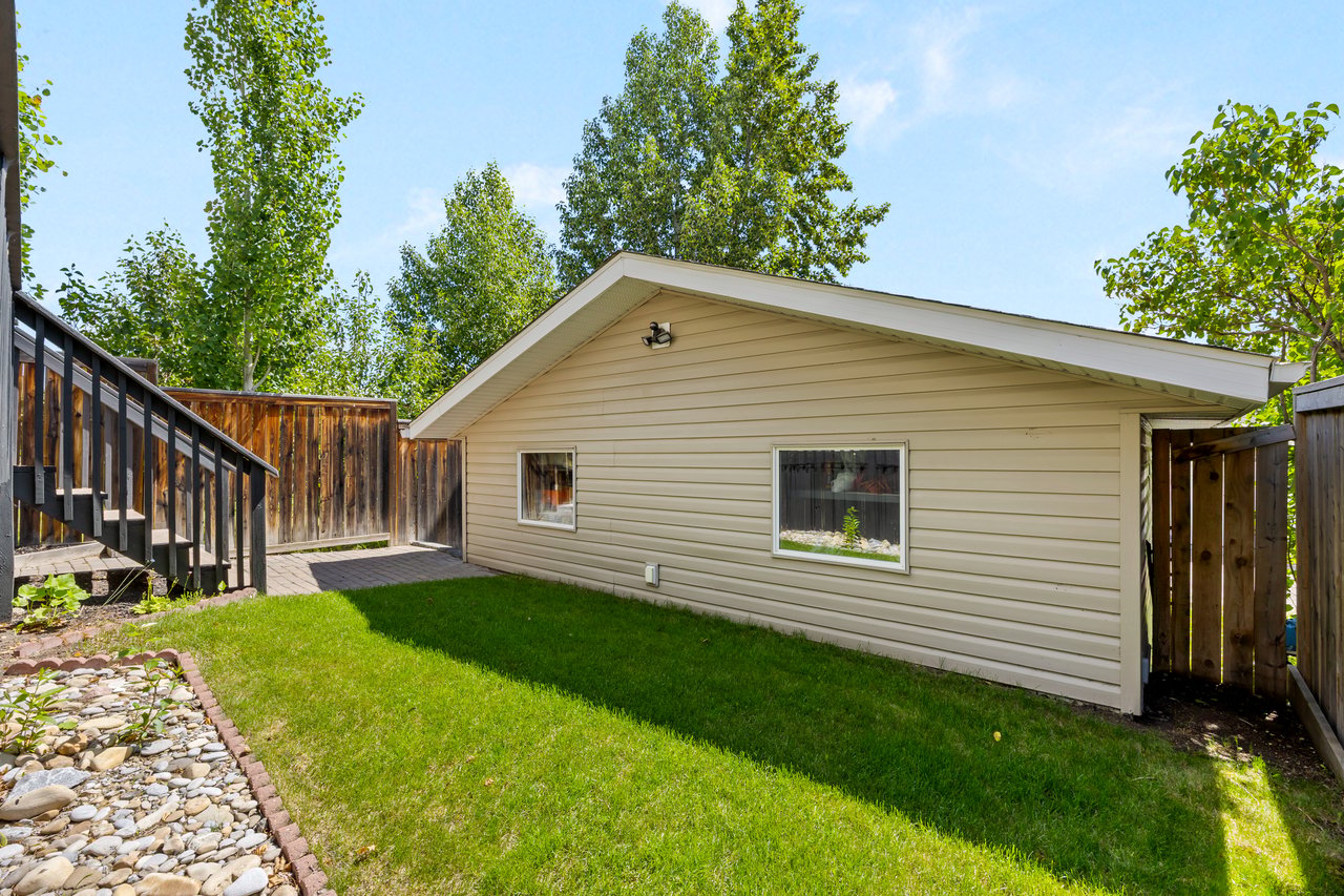 393 Tuscany Drive NW