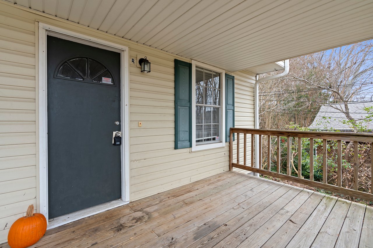 Charming Duplex in Sought-After Five Points