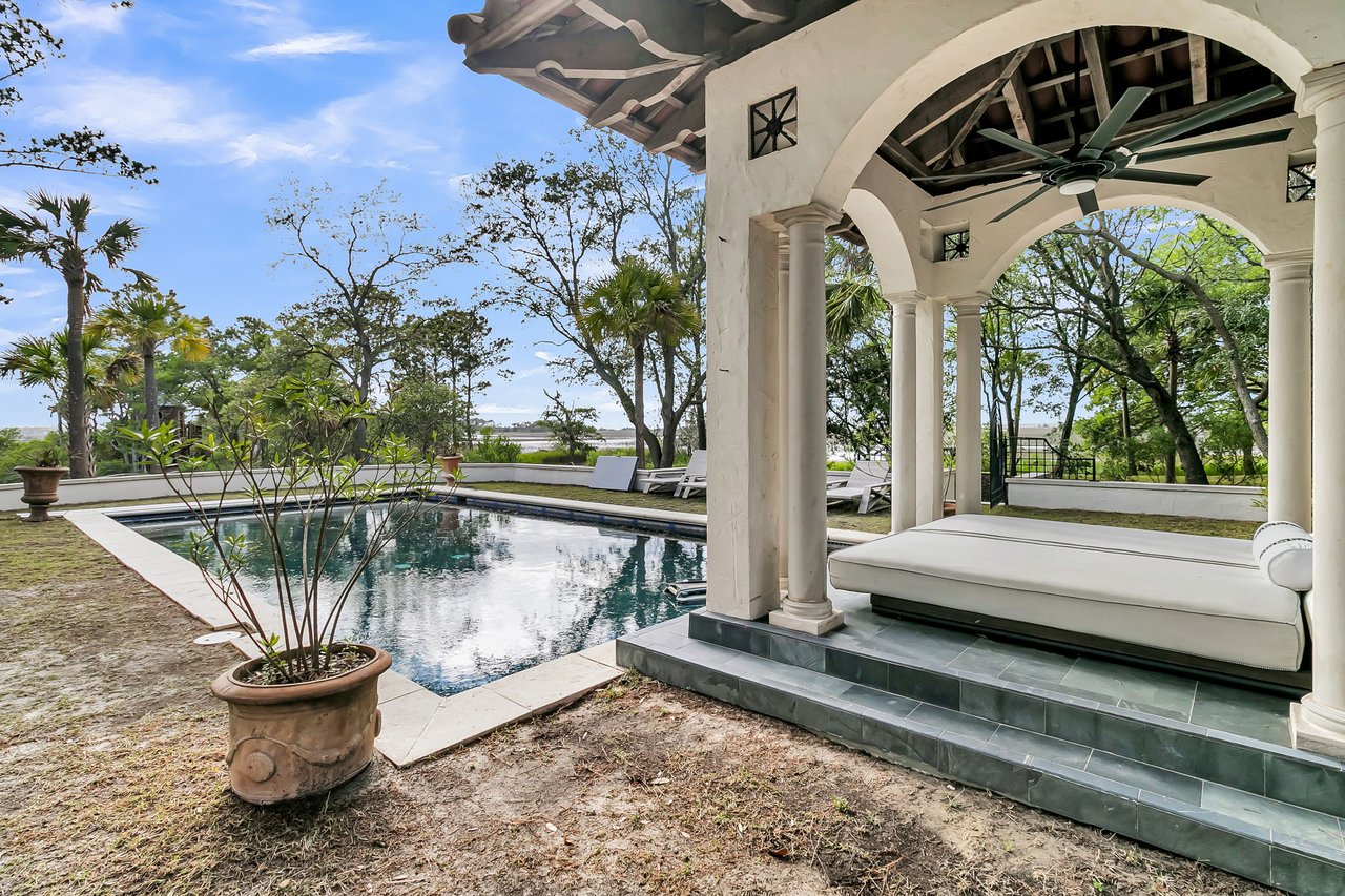 24 Seagrass Ln 