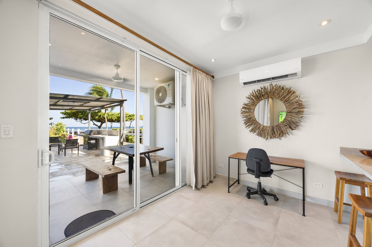 Golden Palms #4: Modern Beachfront Condo in Playa Potrero | 2 Bed, 2 Bath