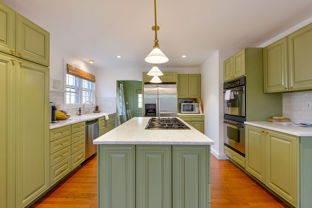 3 North Beach Street