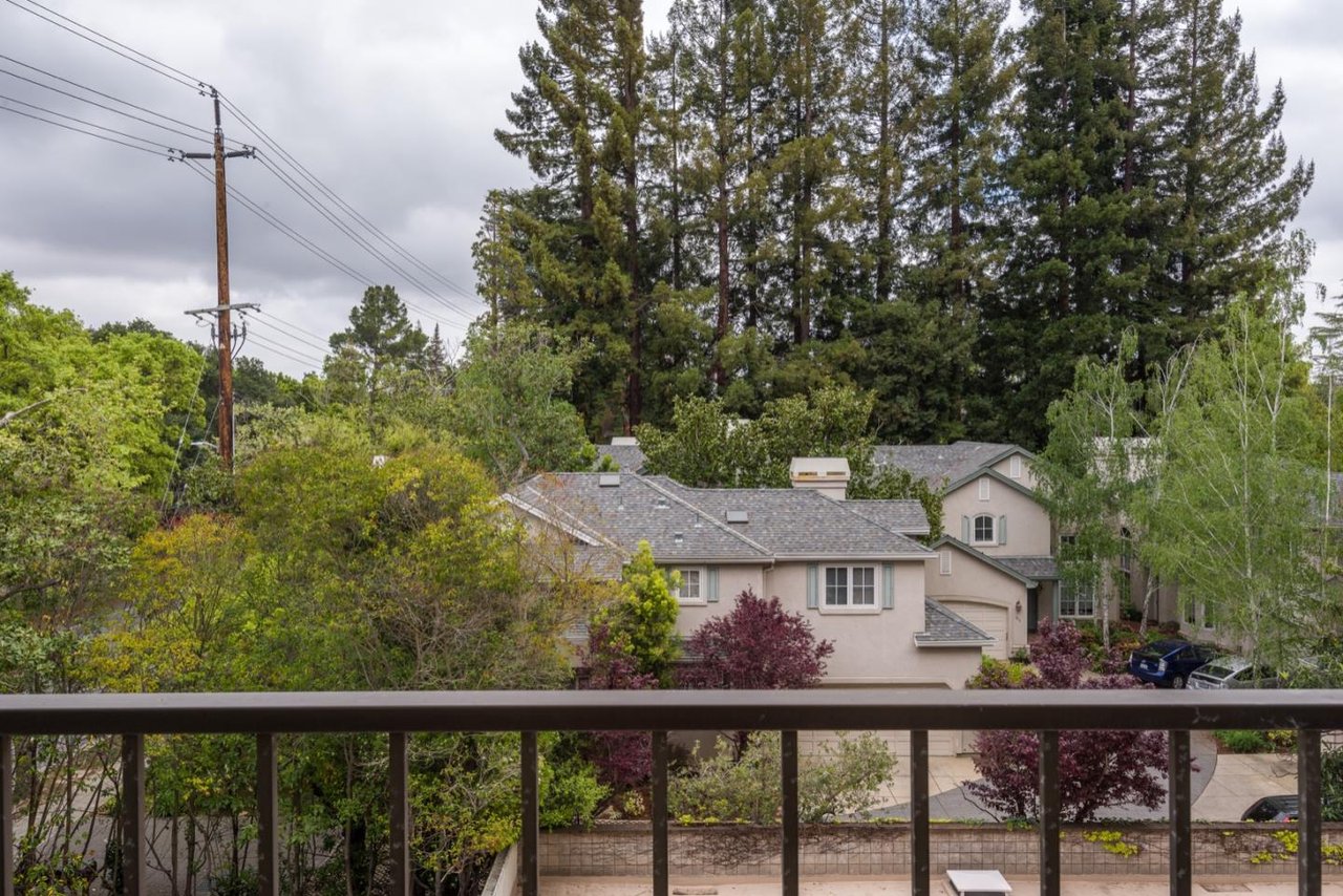 1330 University Drive, No. 35