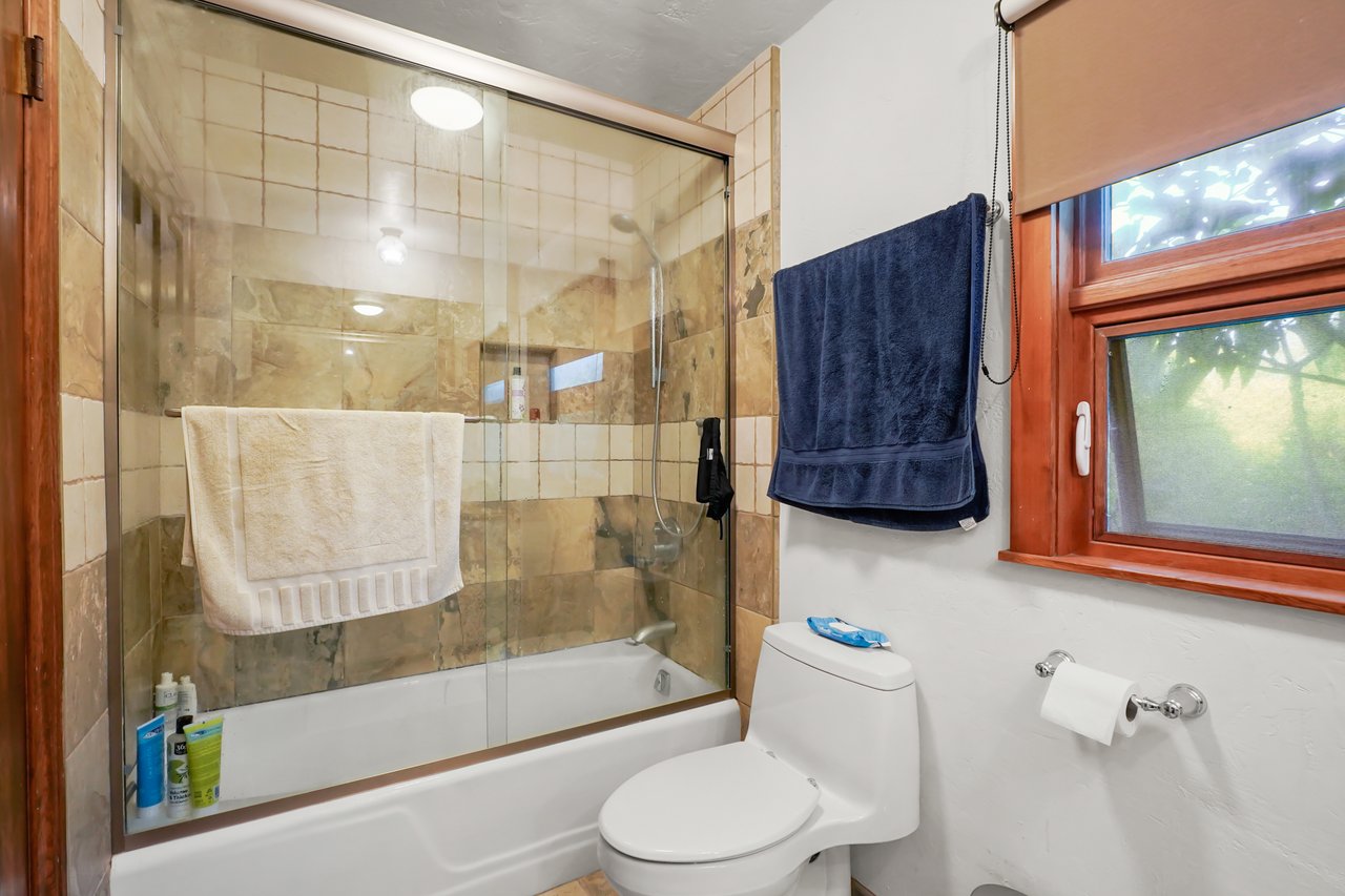 6333 Gayton Place, Malibu