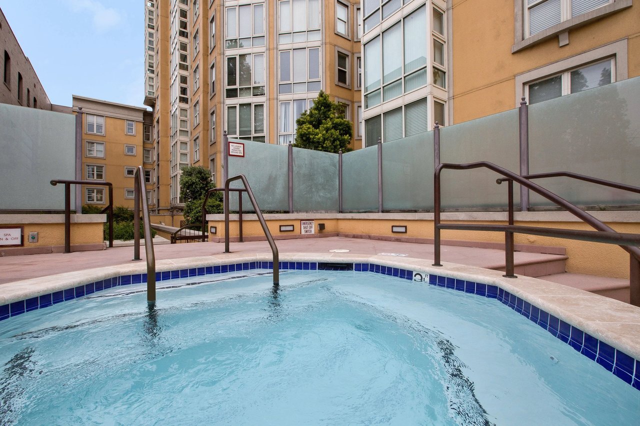 Sutterfield Condominiums