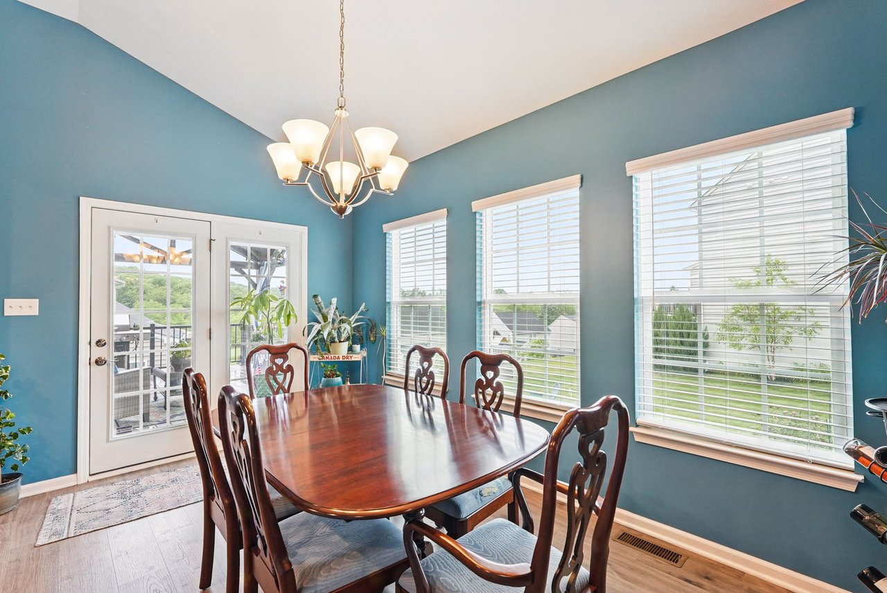 407 Isabella Ct