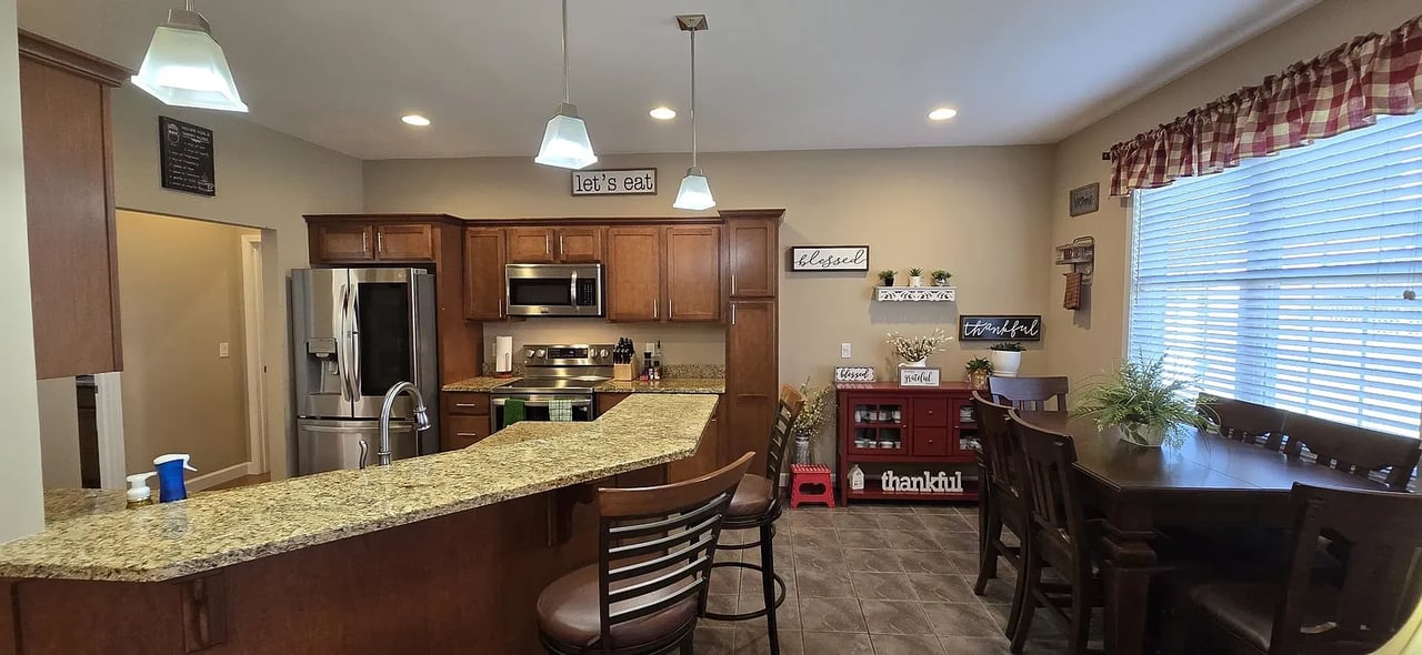 8500 Poplar Ridge Dr