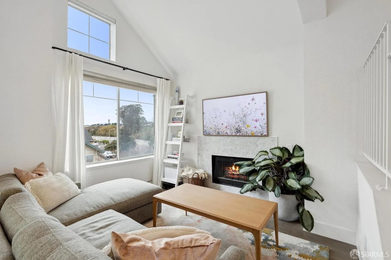 1400 El Camino Real Unit 334