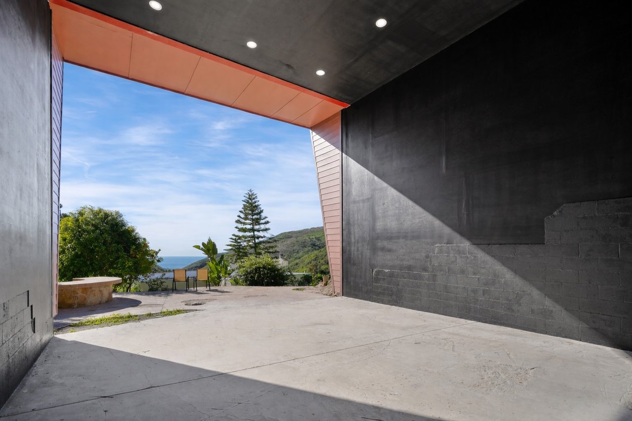 4063 Latigo Canyon Rd