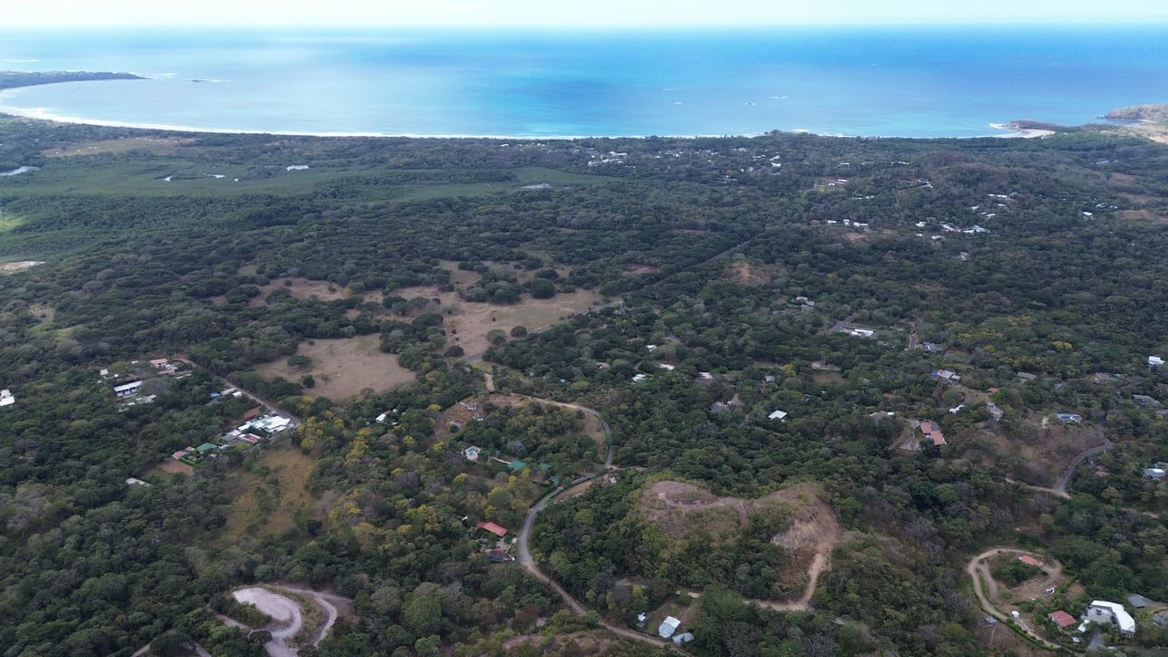 Casita Rustica + Large Lot - Playa Grande