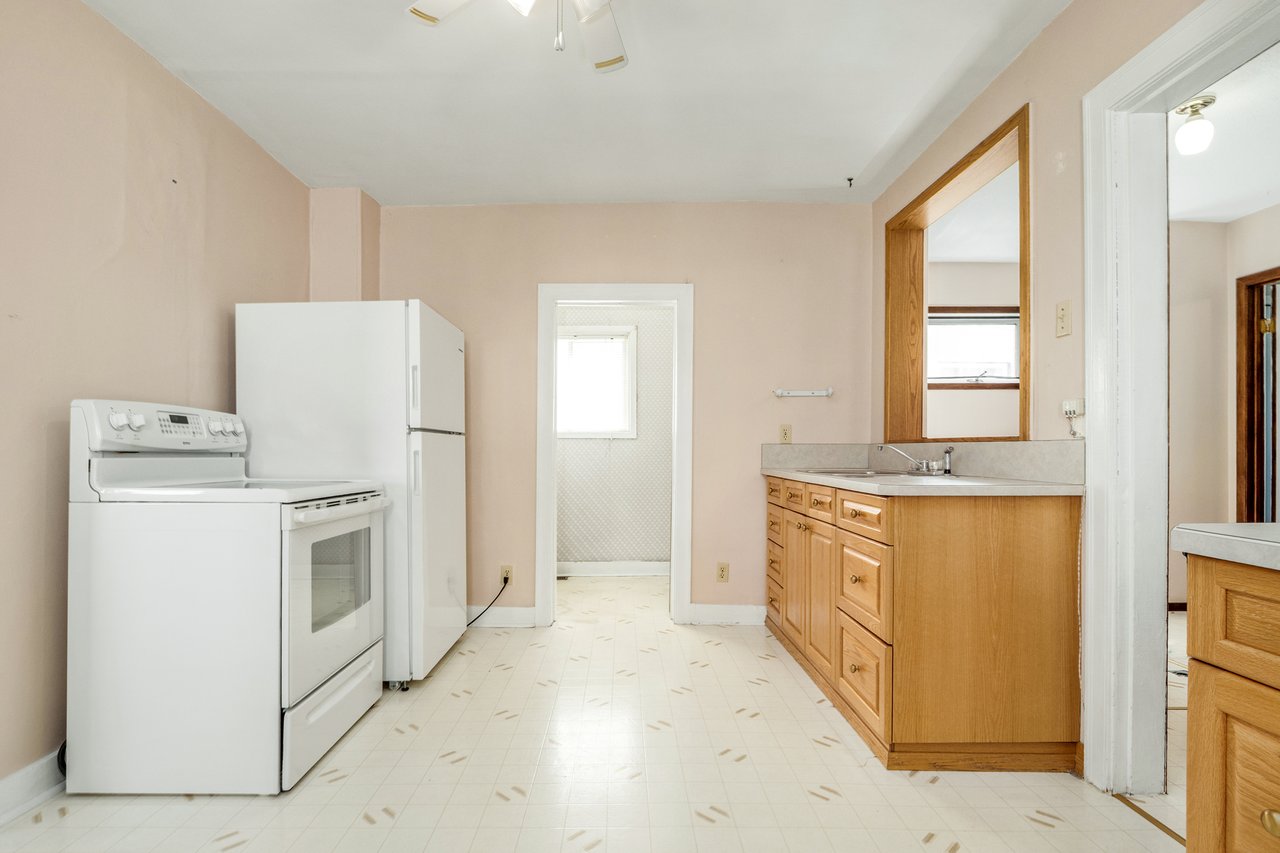 216 Street Unit: 2729