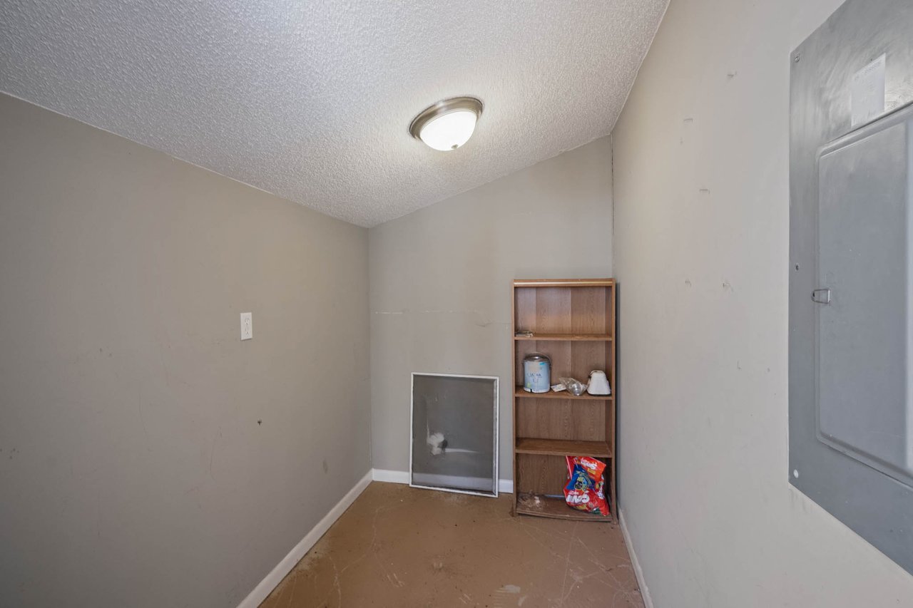 Updated Quaint Home - Minutes from Redstone Arsenal Gate