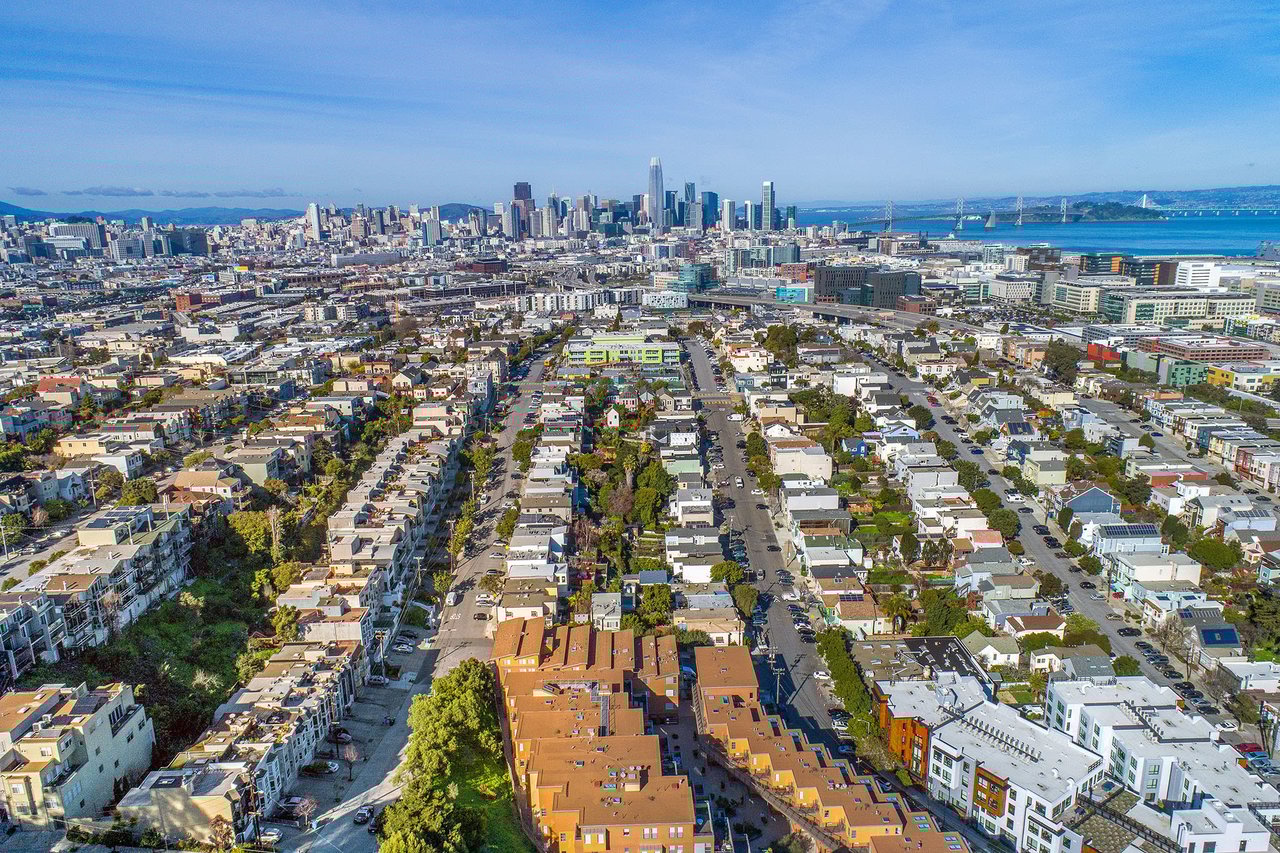 25 Sierra St, #202