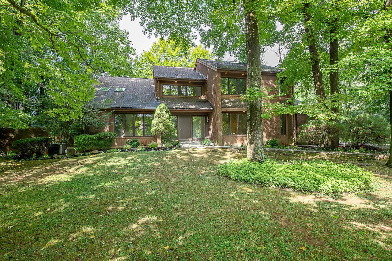 Bryn Mawr Custom Contemporary