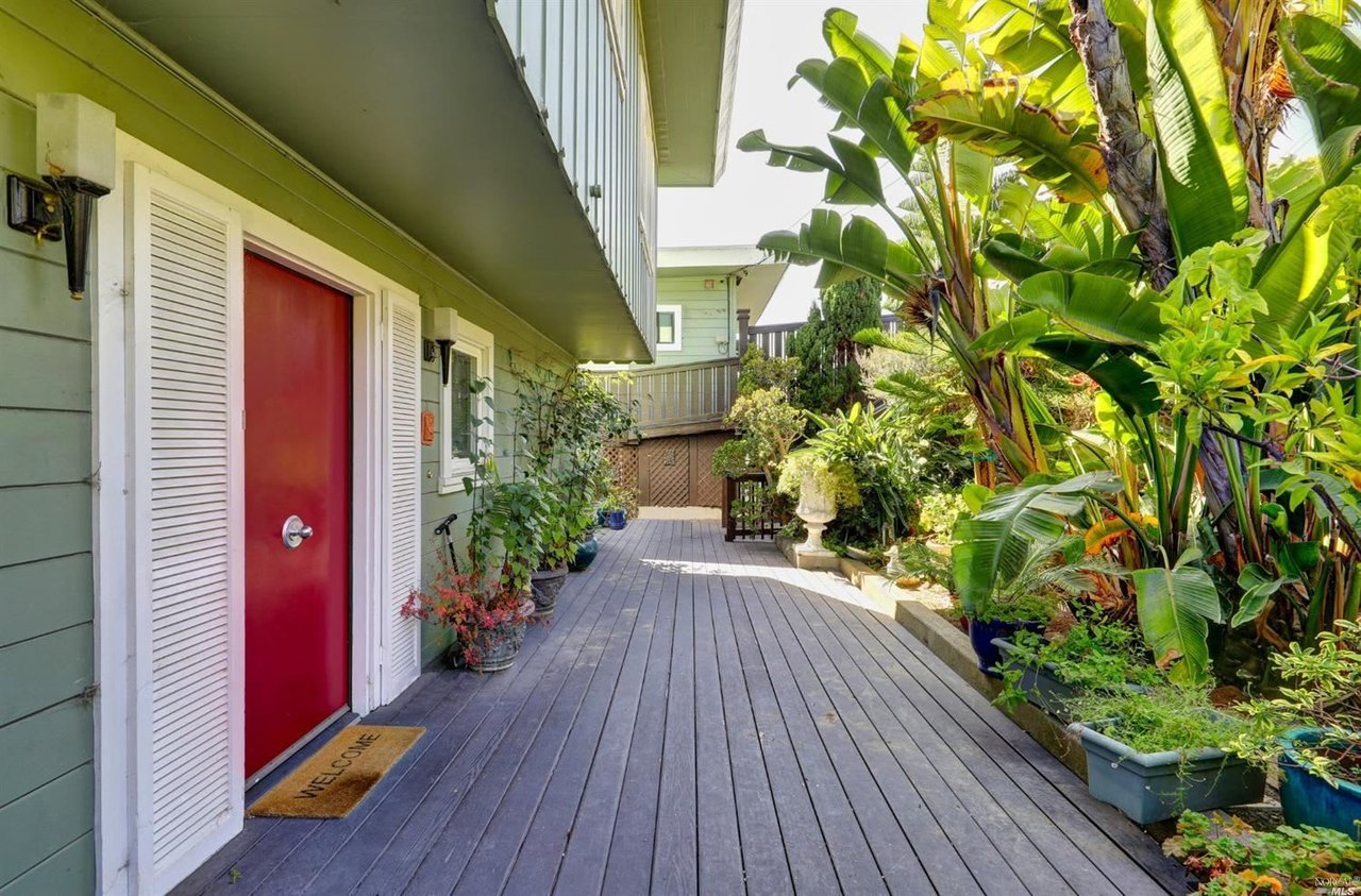 3 Waterfront Units Overlooking the San Francisco Bay