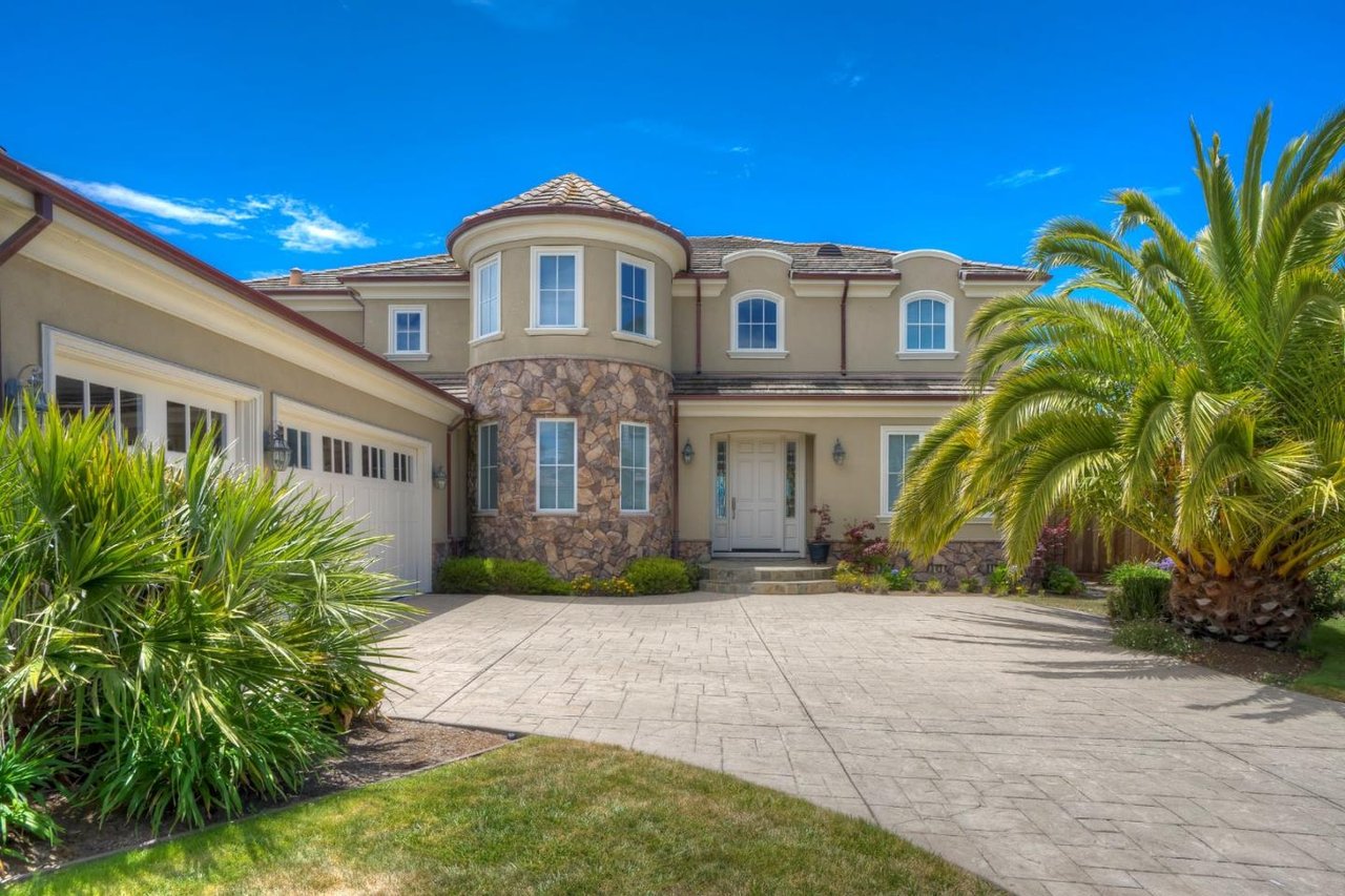 137 Spyglass Ln