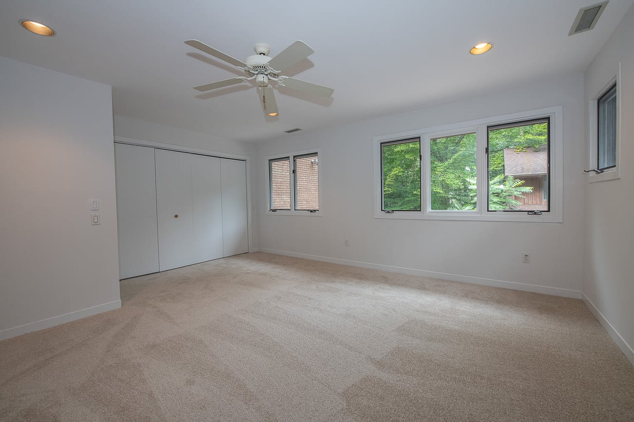 Bryn Mawr Custom Contemporary