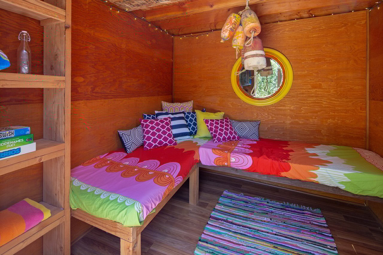 39 Dutch Valley Lane, San Anselmo